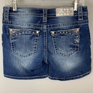 🔥 Miss Me Distressed Jean Shorts 🔥